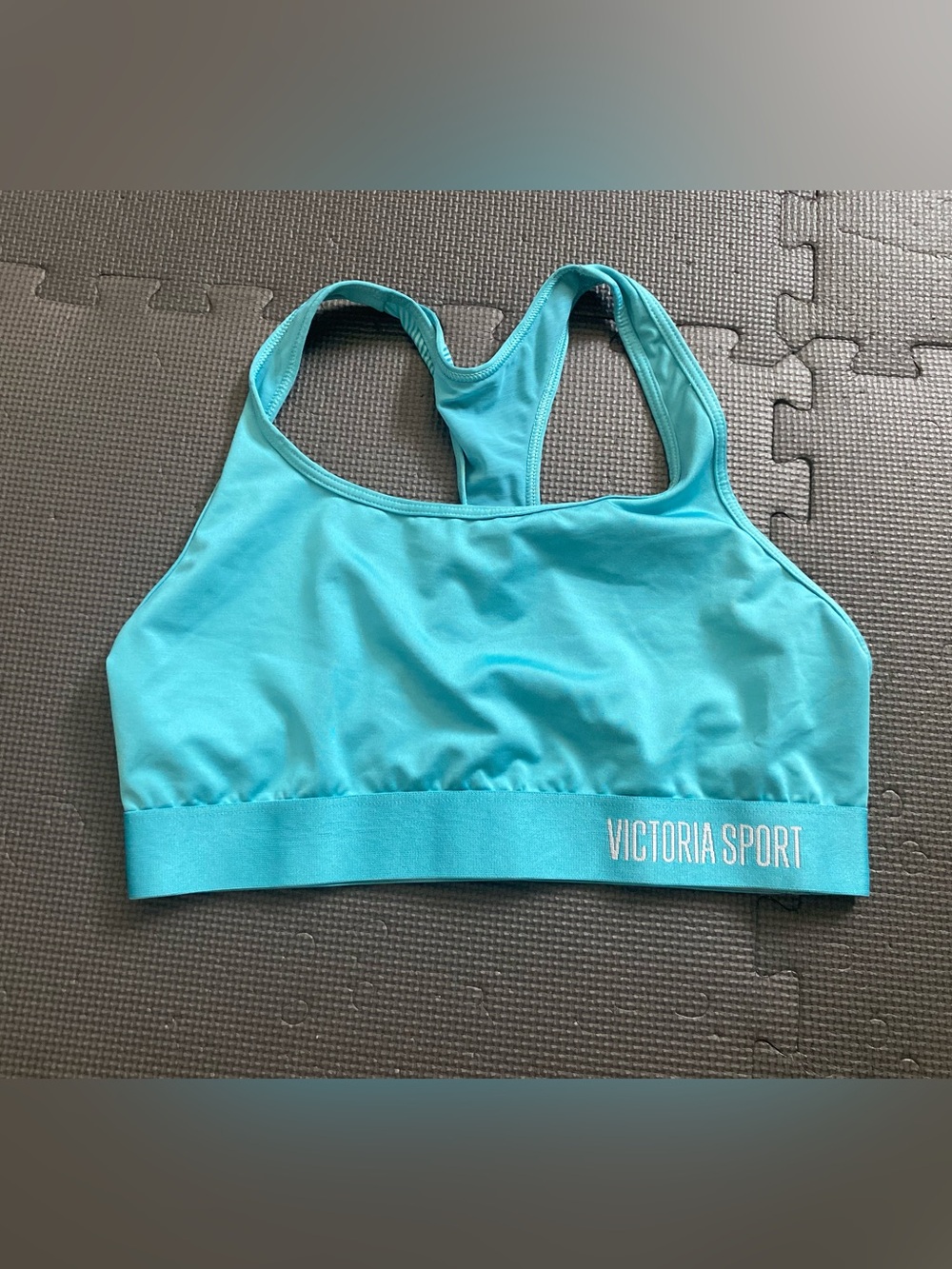 VS sports bra, L